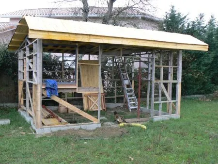 Die Werkstatt von Aurelien, dem Tischler