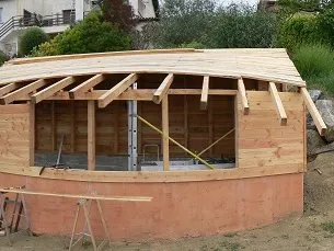 Montage der Holzstruktur