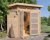 Minimalistische quadratische Holzhütte
